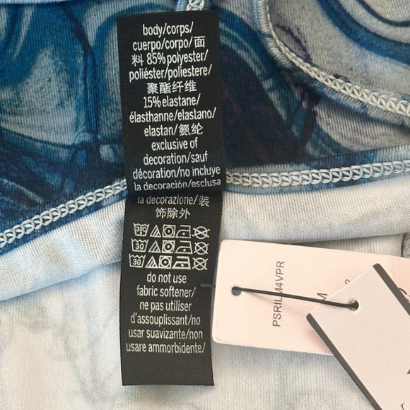 Victoria’s Secret – On Point T Racerback Cami Tank Top – Medium – NWT - Picture 10 of 10